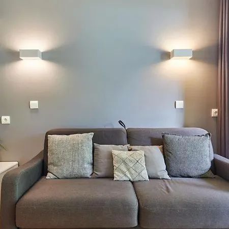 Διαμέρισμα 2 Pieces, Rez De Jardin Et Terrasse