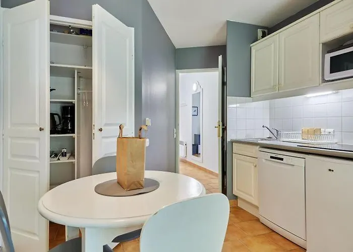 2 Pieces, Rez De Jardin Et Terrasse *