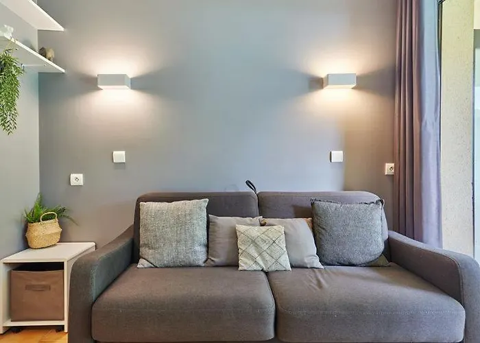 Apartment 2 Pieces, Rez De Jardin Et Terrasse