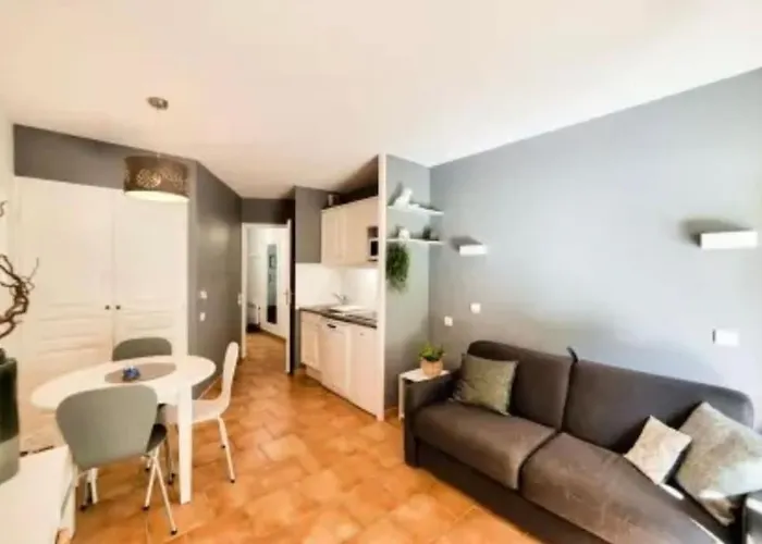 2 Pieces, Rez De Jardin Et Terrasse Apartment Deauville